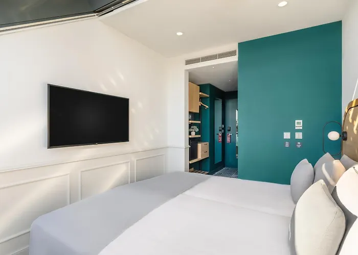 Oktogon Haggenmacher By Continental Group Hotel