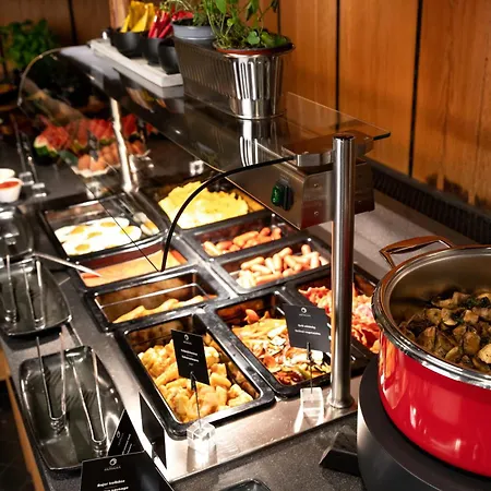 Oktogon Haggenmacher By Continental Group 4* Budapest