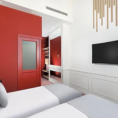 Oktogon Haggenmacher By Continental Group Hotel 4*