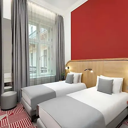 Oktogon Haggenmacher By Continental Group Hotel 4*
