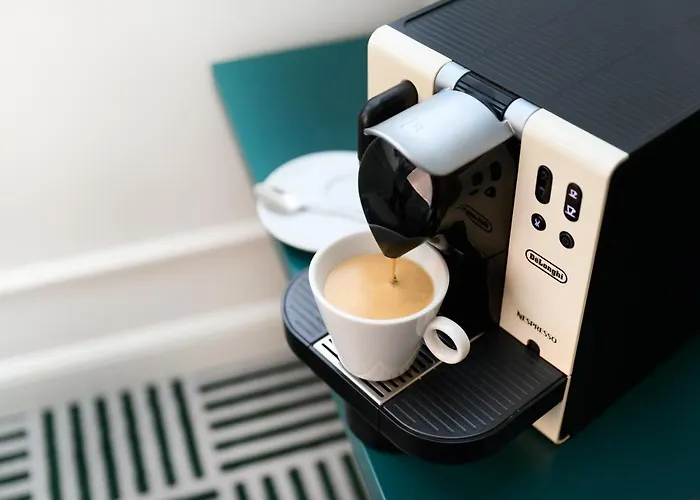 Hotel Oktogon Haggenmacher By Continental Group