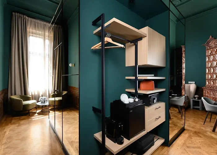 Oktogon Haggenmacher By Continental Group