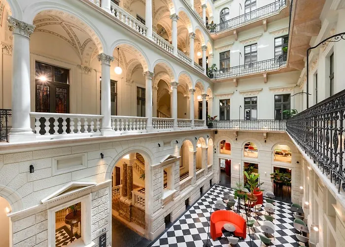 Oktogon Haggenmacher By Continental Group Hotel