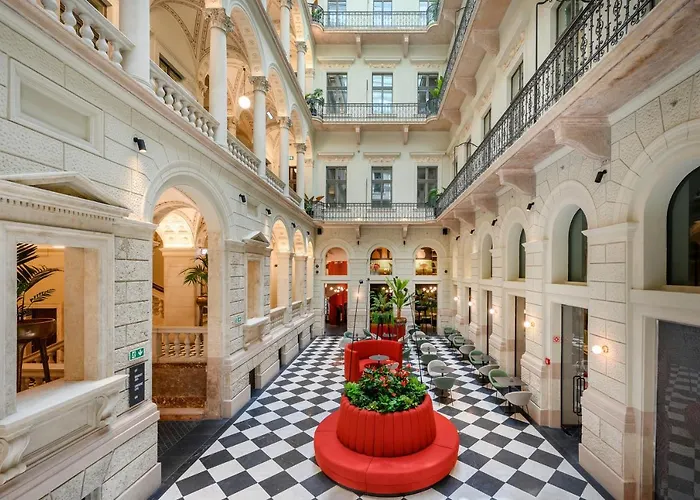 Oktogon Haggenmacher By Continental Group Hotel