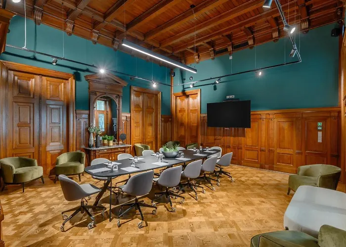 Oktogon Haggenmacher By Continental Group Budapest