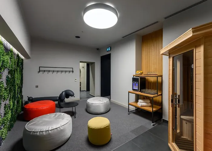 Oktogon Haggenmacher By Continental Group