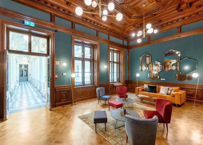 Oktogon Haggenmacher By Continental Group 4*