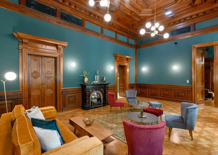 Oktogon Haggenmacher By Continental Group Hotel 4*