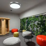 Oktogon Haggenmacher By Continental Group Hotel 4*
