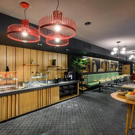 Oktogon Haggenmacher By Continental Group